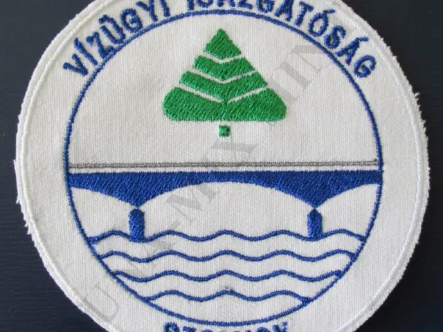 Közép-Tisza-vidéki Vízügyi Igazgatóság karjelvény tépőzáras
